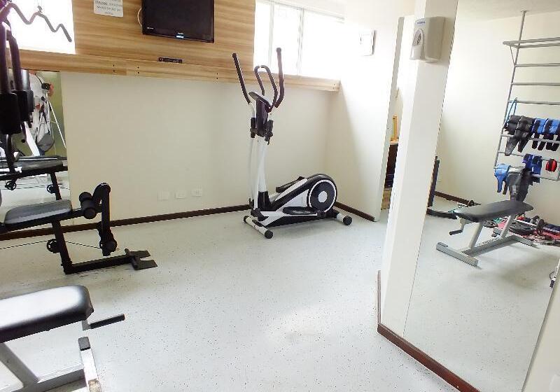 호텔 Nacional Inn Curitiba Estação Shopping