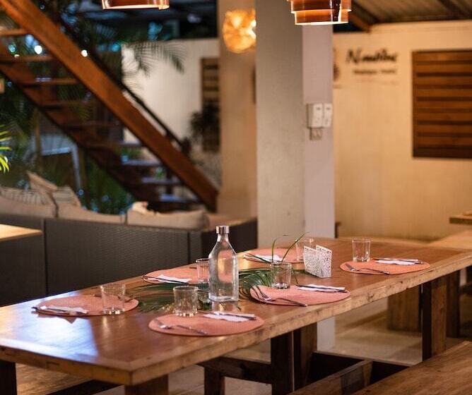 בית מלון כפרי Nautilus Surf & Yoga Villas Santa Teresa