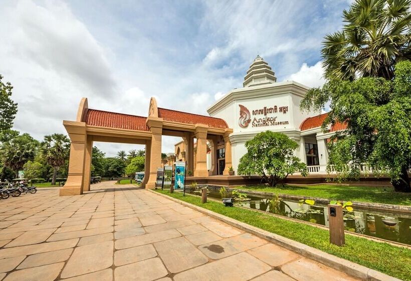 هتل Navutu Dreams Resort & Wellness Retreat