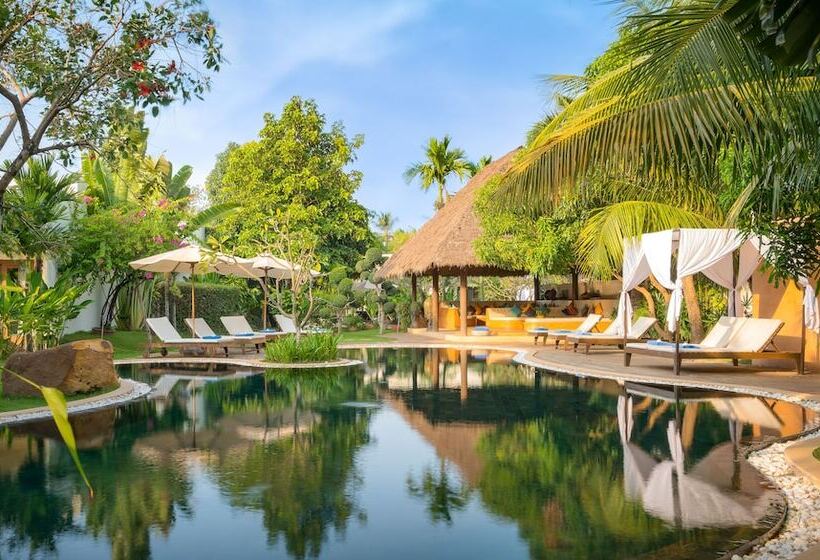 هتل Navutu Dreams Resort & Wellness Retreat