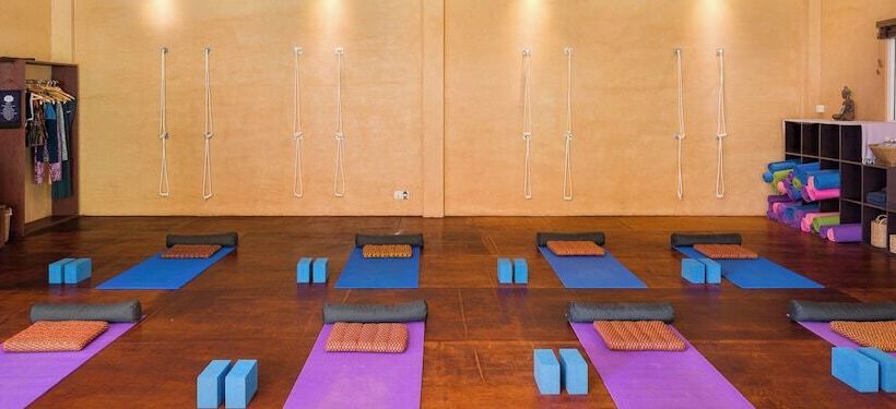 هتل Navutu Dreams Resort & Wellness Retreat