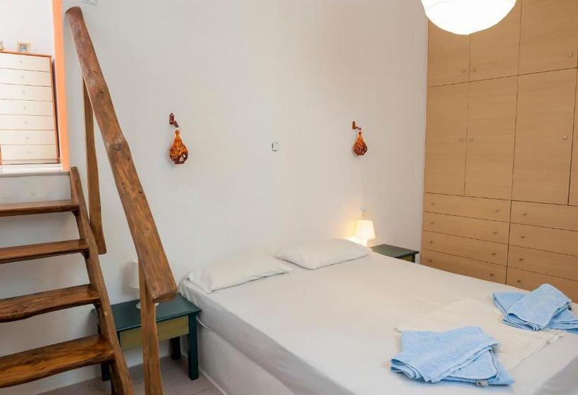 Отель Plakias Bay