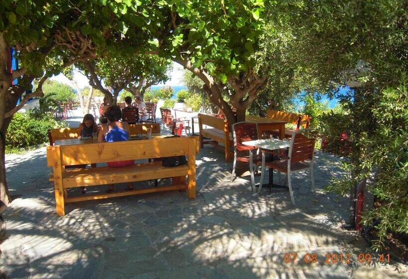 Отель Plakias Bay