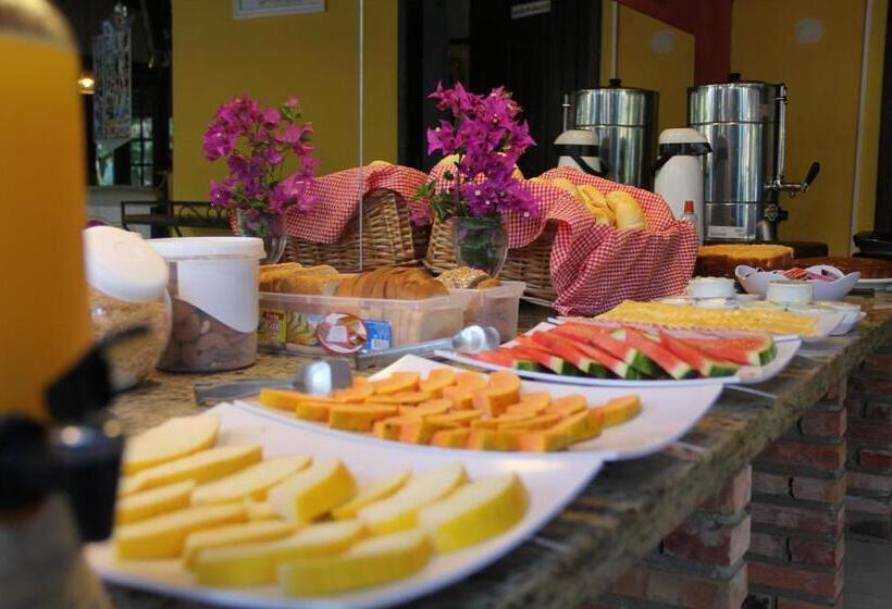 בית מלון כפרי Pousada New Paradise