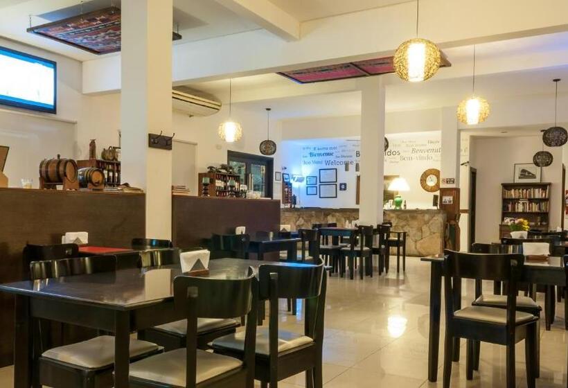 בית מלון כפרי Pro