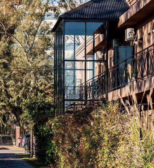 בית מלון כפרי Pro