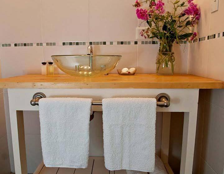 בית מלון כפרי Pro