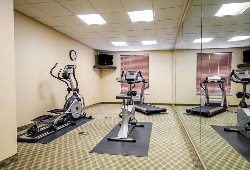 فندق Quality Inn & Suites Rockport   Owensboro North