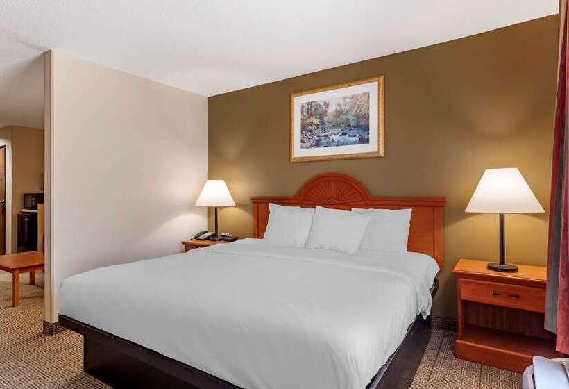 فندق Quality Inn & Suites Rockport   Owensboro North
