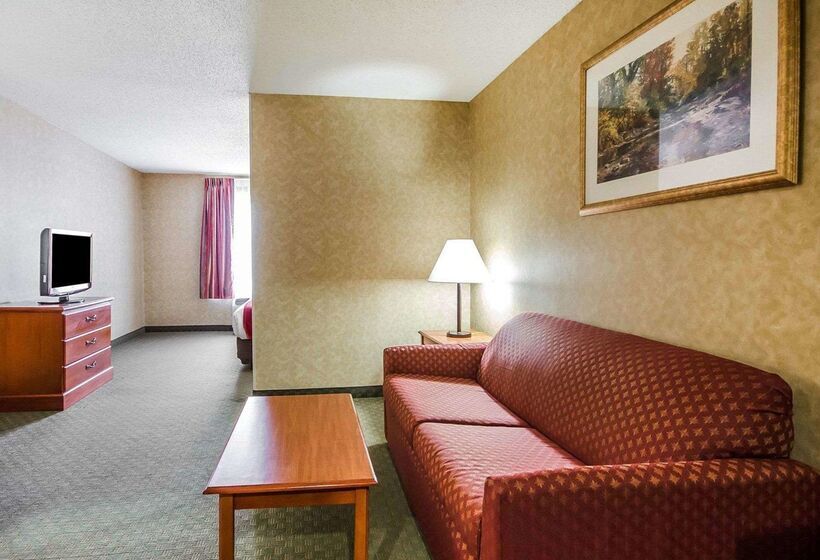 فندق Quality Inn & Suites Rockport   Owensboro North