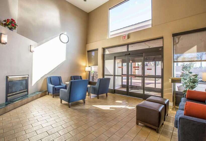 فندق Quality Suites