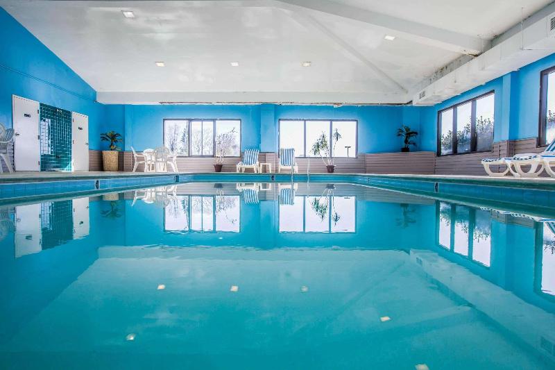 فندق Quality Suites