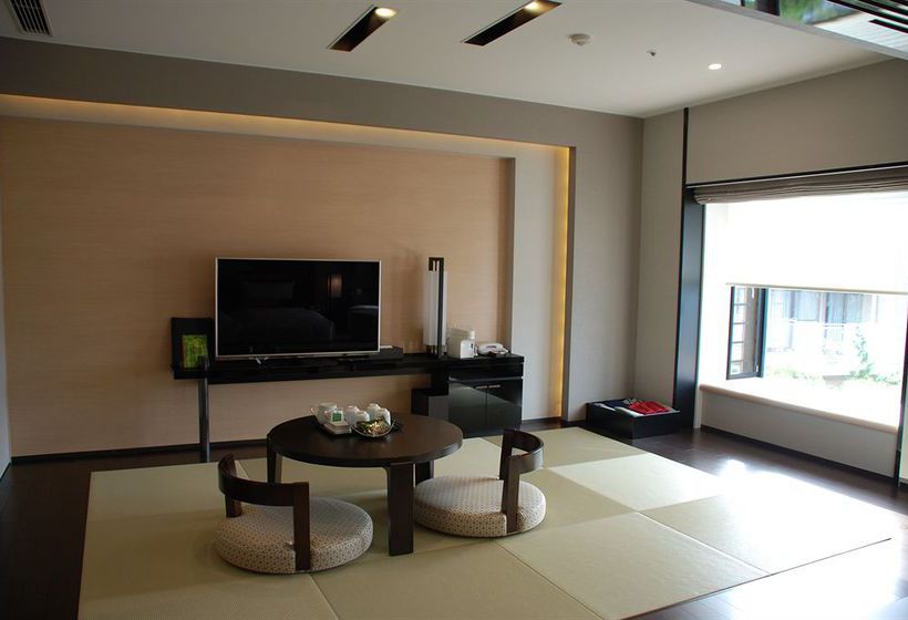 ホテル Resorpia Hakone