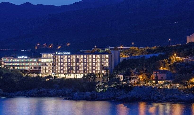 ホテル Royal Princess