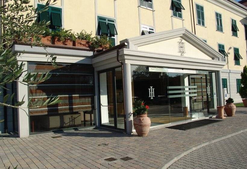 هتل Santa Caterina Park