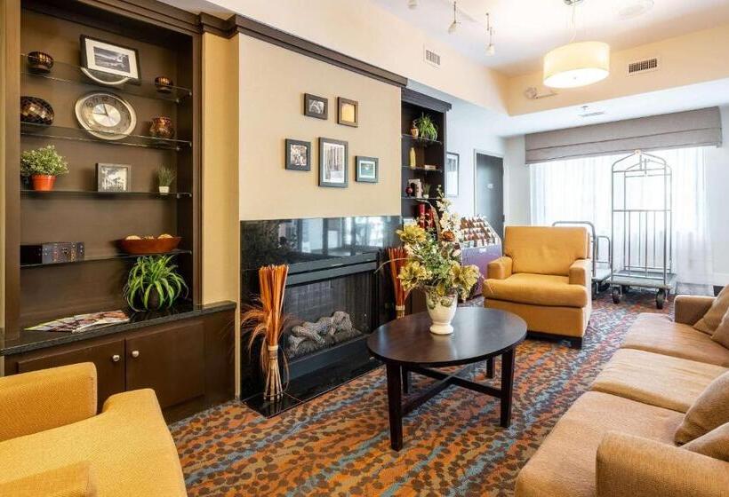 酒店 Sleep Inn & Suites Harbour Pointe