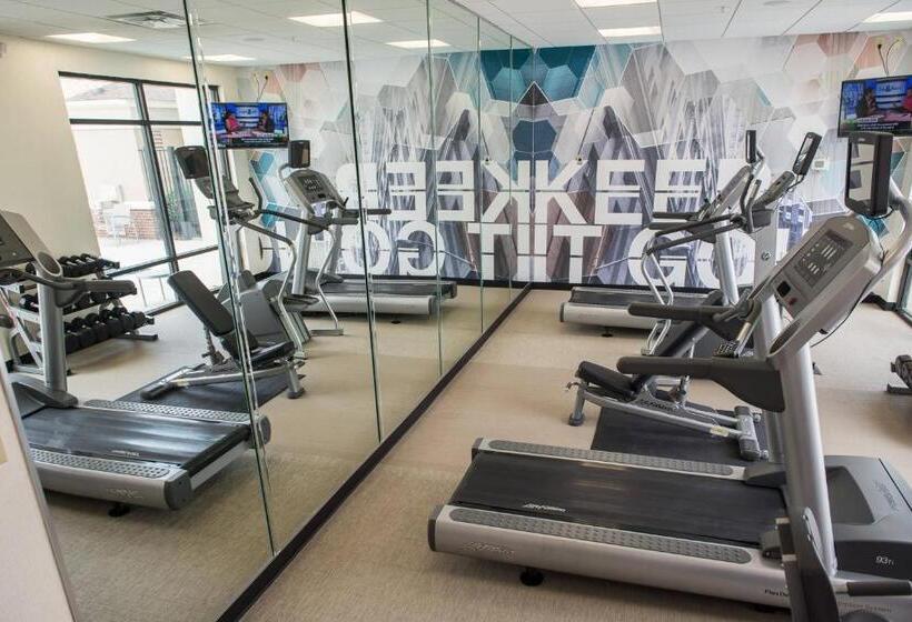 فندق Springhill Suites Houston Pearland