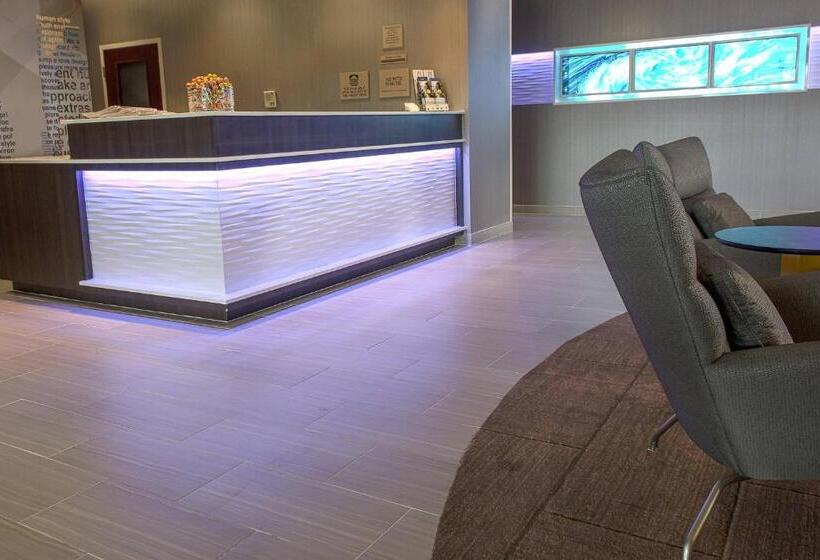 هتل Springhill Suites Houston Pearland