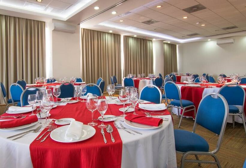 فندق Plaza Stadium