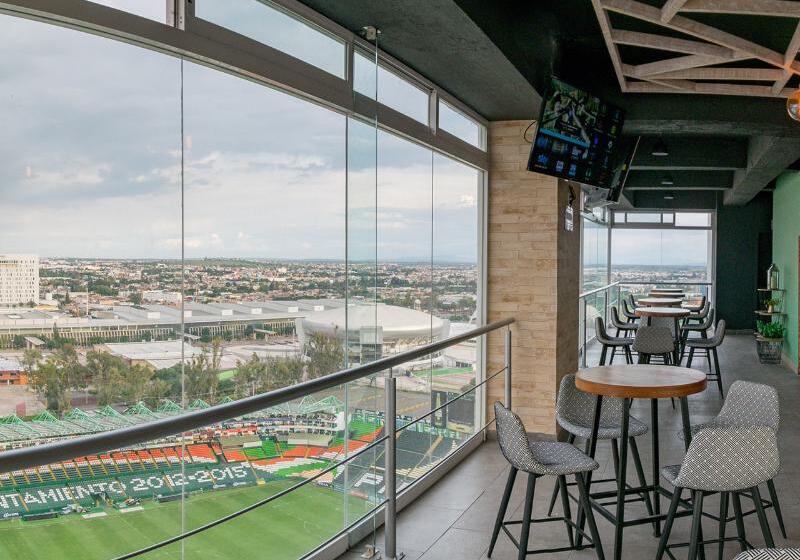 فندق Plaza Stadium