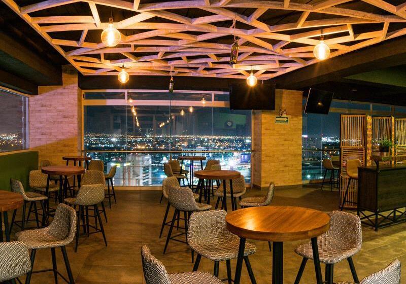 فندق Plaza Stadium