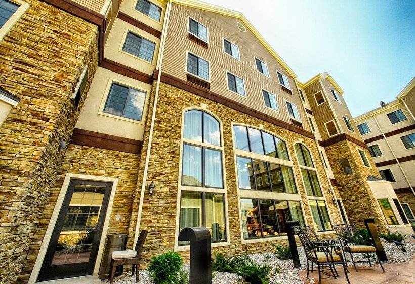 בית מלון כפרי Staybridge Suites Minot, An Ihg