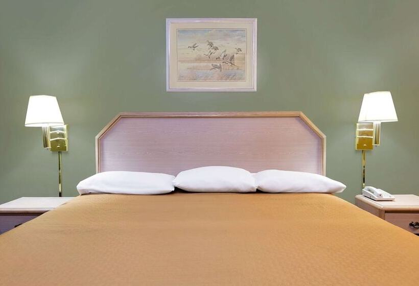 فندق Super 8 By Wyndham Kosciusko