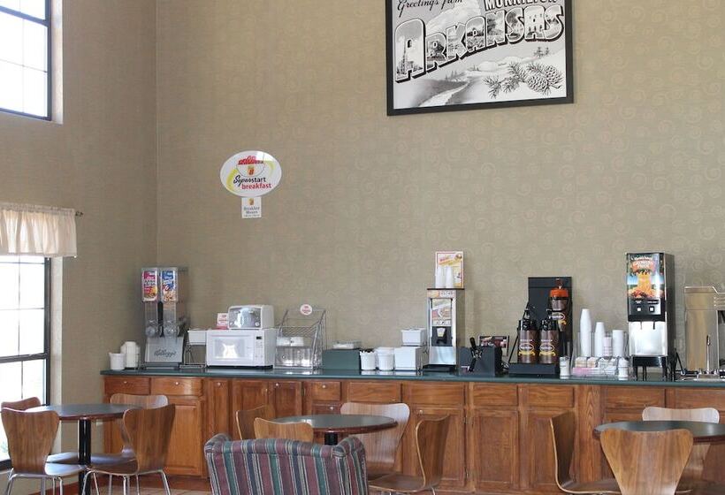 فندق Super 8 By Wyndham Morrilton