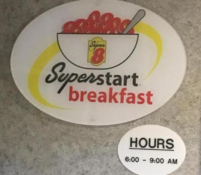 ホテル Super 8 By Wyndham Mt. Pleasant Tx