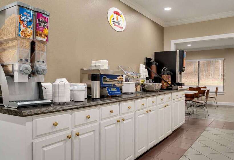 فندق Super 8 By Wyndham Pearl/jackson/east