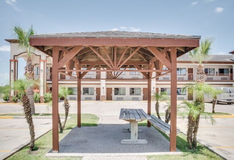בית מלון כפרי Lone Star Inn   San Benito Harlingen