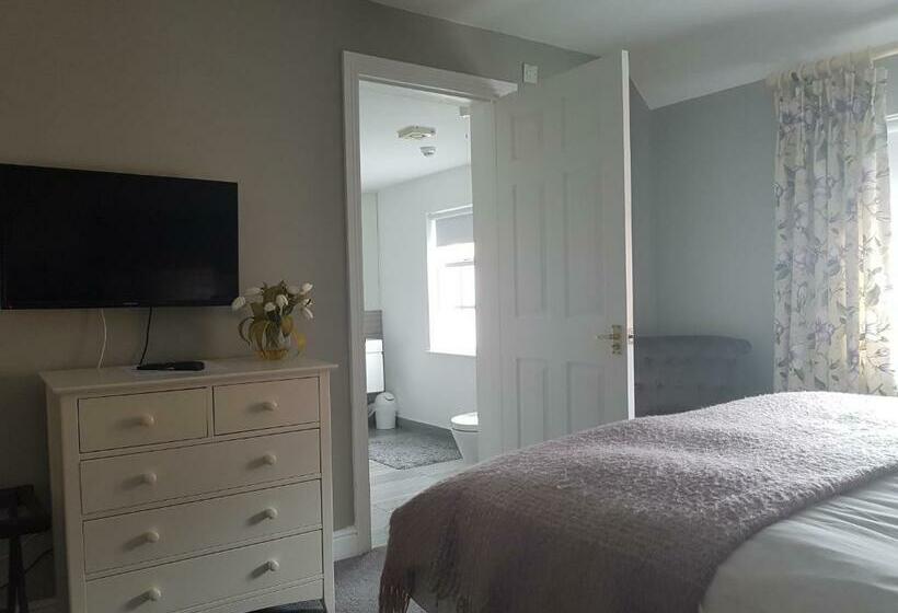 فندق The Angel Inn