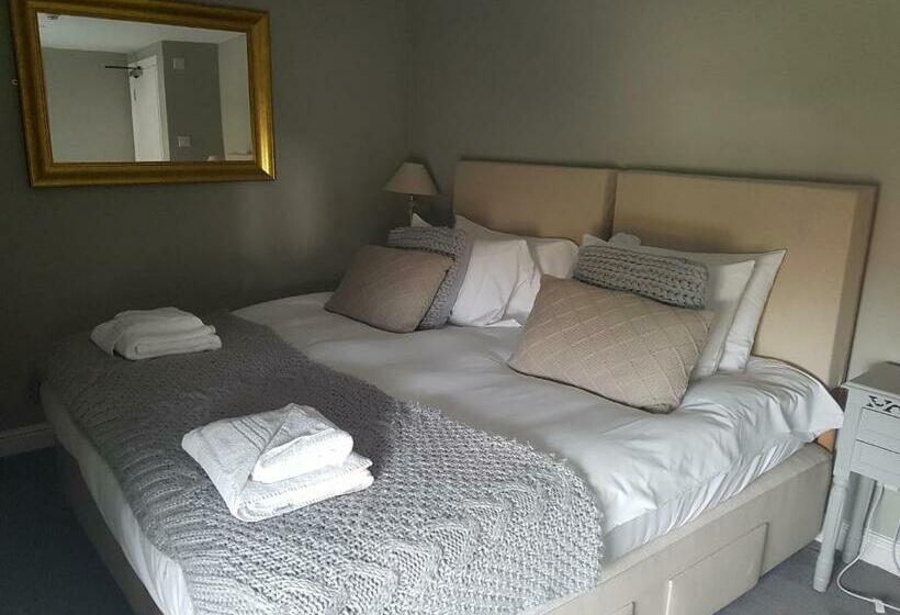 فندق The Angel Inn