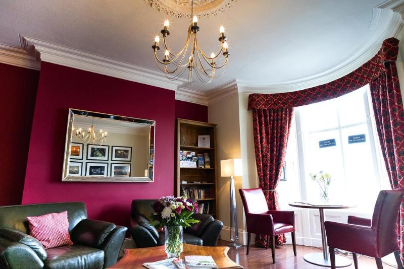 ホテル The Helaina