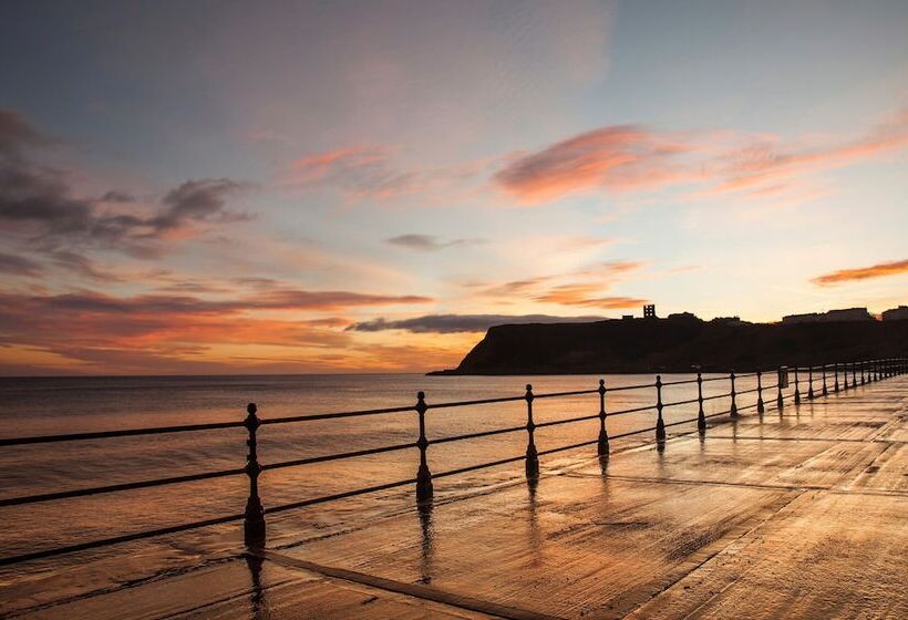 ホテル The Helaina