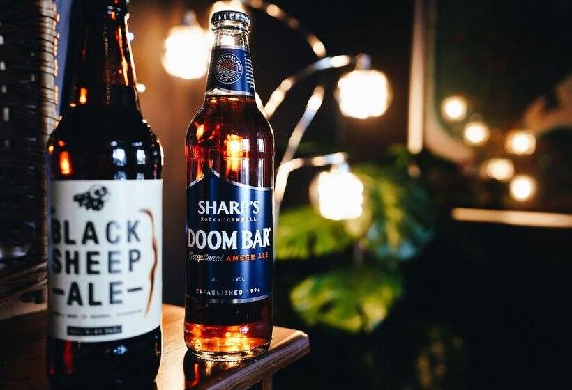 ホテル The Helaina