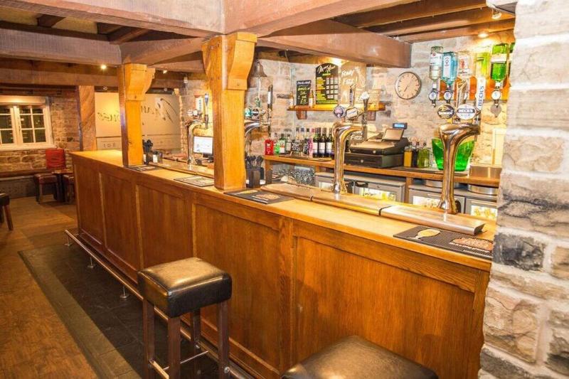 Отель The Manor House