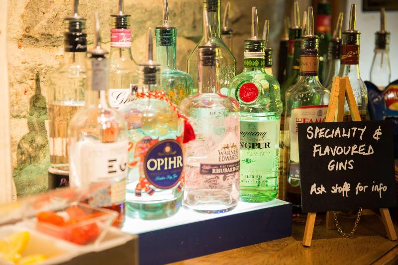 Отель The Manor House