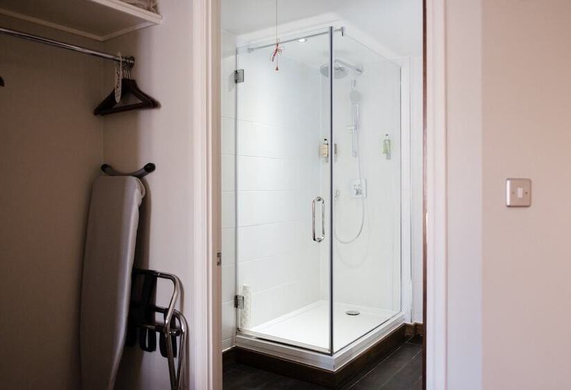 호텔 The White Hart