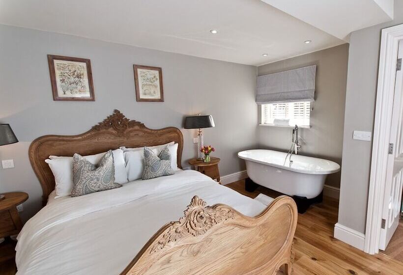 בית מלון כפרי The White Hart