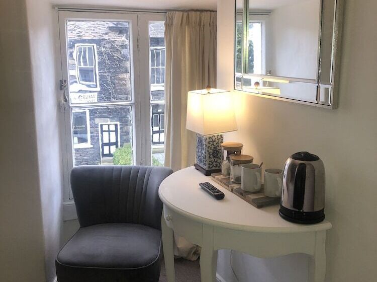 ホテル White Lodge