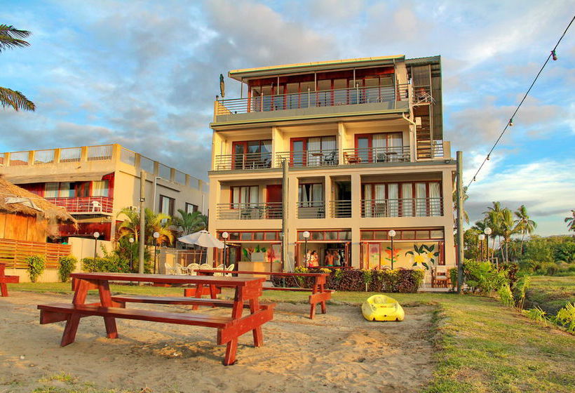 Отель Tropic Of Capricorn