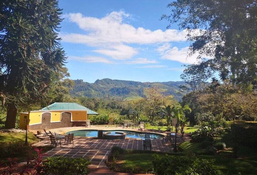 هتل Villa Florencia