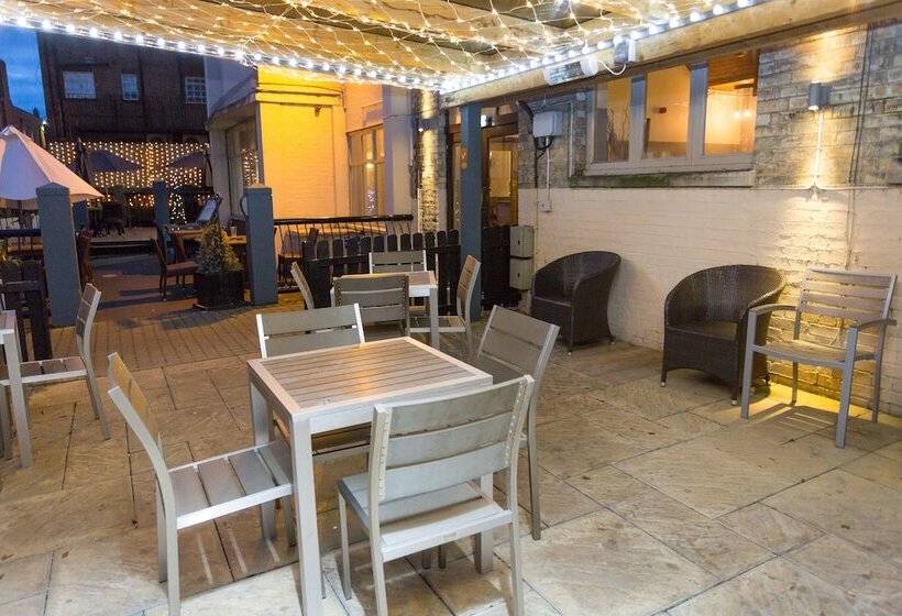 ホテル White Hart, Newmarket By Marston's Inns
