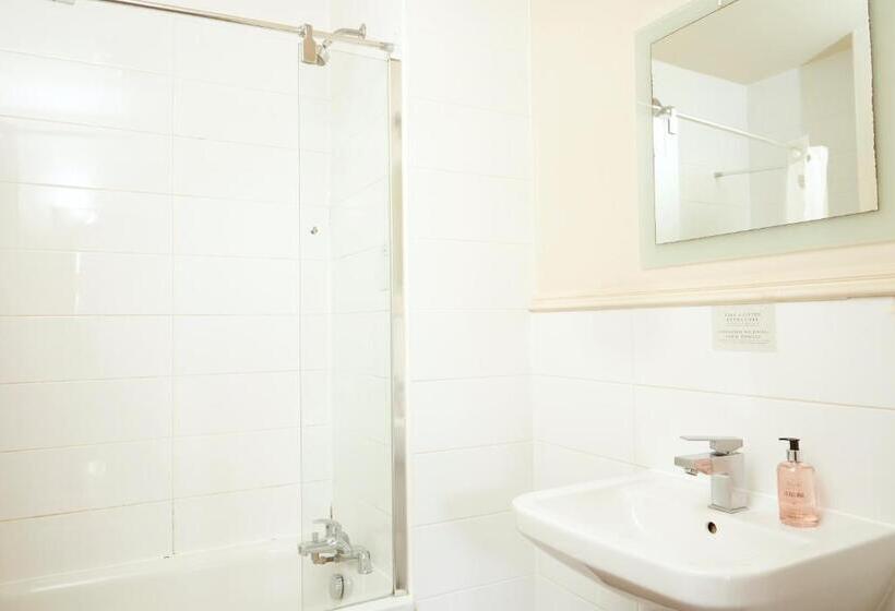 酒店 White Rabbit By Chef & Brewer Collection