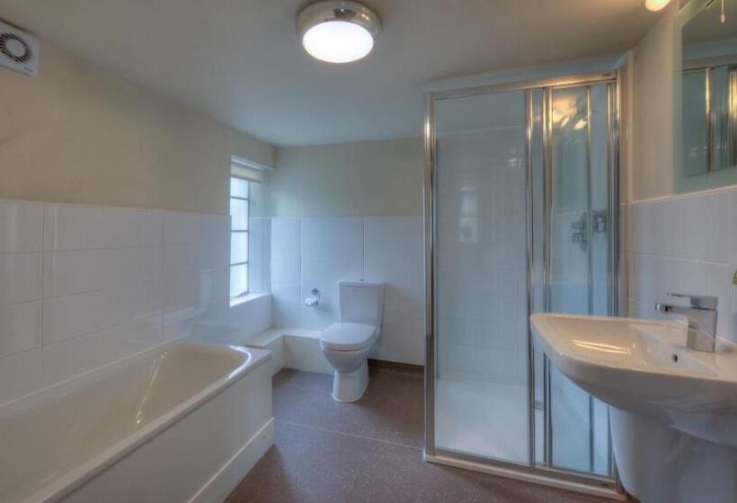 酒店 White Rabbit By Chef & Brewer Collection