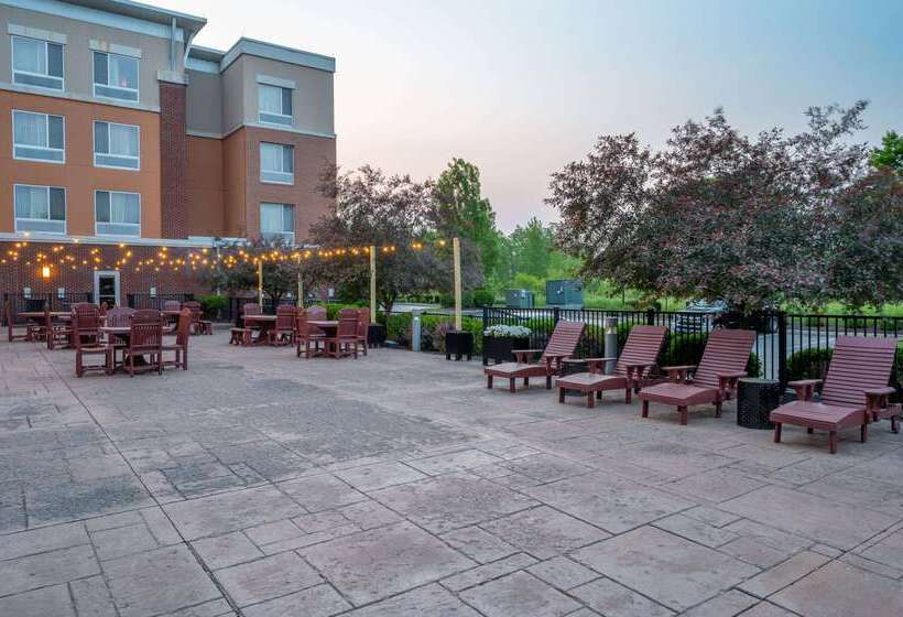 בית מלון כפרי Wyndham Noblesville