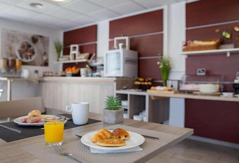 Comfort Aparthotel Cannes Mandelieu