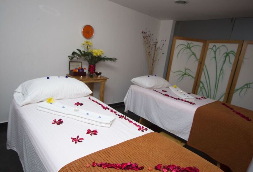 호텔 Zi One Luxury