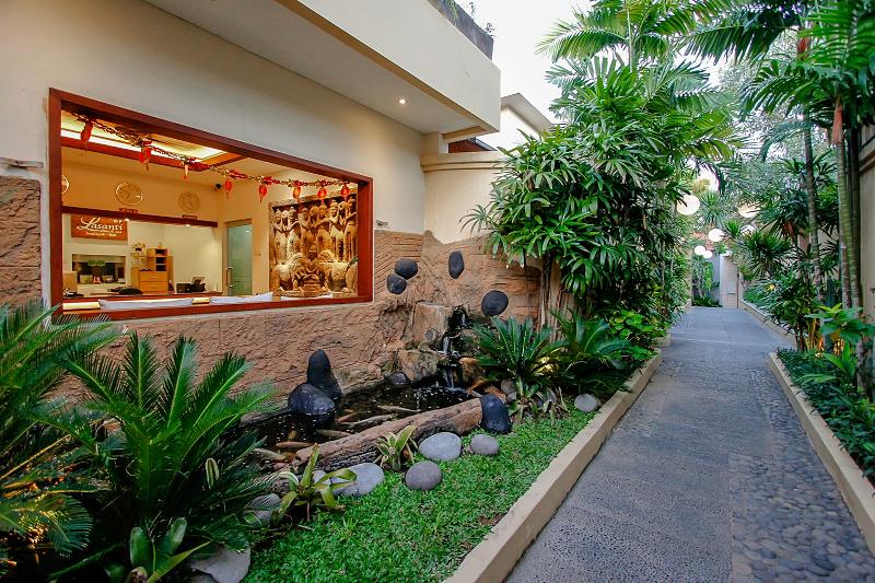 Lasanti Villas Seminyak Bali